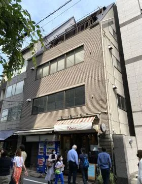 山本ビルの外観