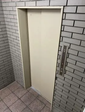 山本ビルの外観