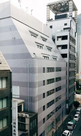 FabulousGINZA(旧:日通航空ビル)の外観