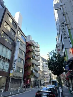 FabulousGINZA(旧:日通航空ビル)の外観