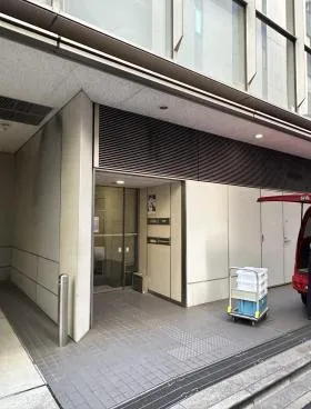 読売八重洲 旧)読売中公ビルの外観