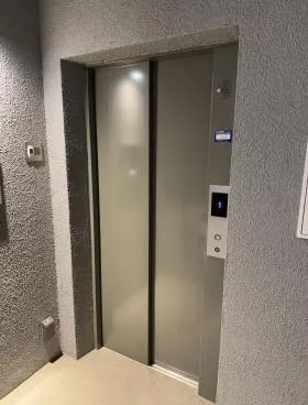 近鉄浅草橋プロジェクトビルの外観