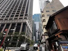 プレリー日本橋ビルの外観