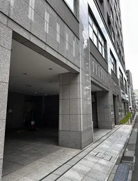 ベラカーサ秋葉原ビルの外観