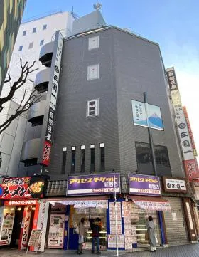モアセンタービルの外観