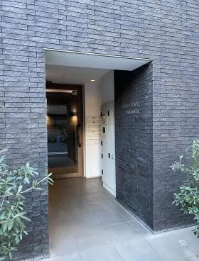 TOKYO PLACE NIHONBASHIビルの外観