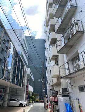 原宿WAT(旧:渡辺電気工業本社)ビルの外観