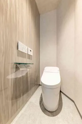 THE CROSS 一番町ビルの外観