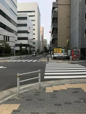 三栄別館ビルの外観
