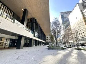 TODA BUILDINGビルの外観