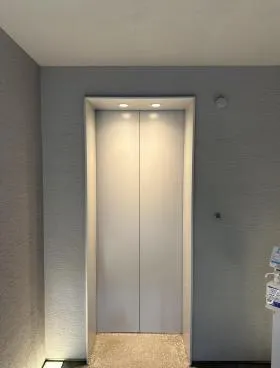 荒川ビルの外観