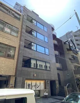 トミタ銀座ビルの外観