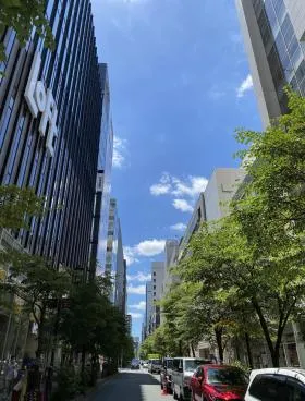 銀座並木通りビルの外観