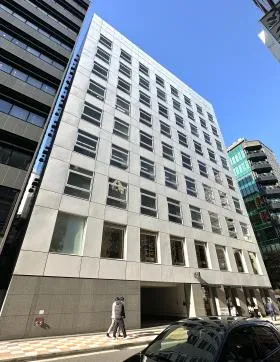 銀座オーミビルの外観