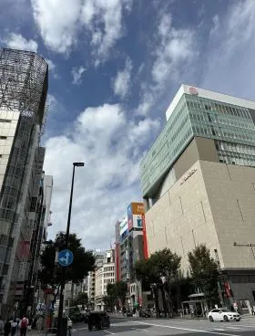銀座4丁目タワービルの外観