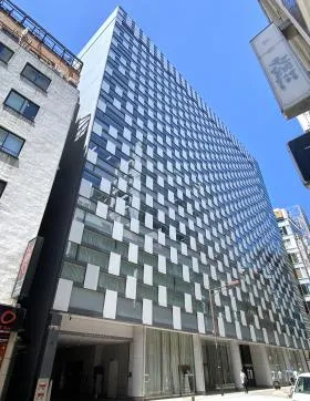 クロス銀座ビルの外観