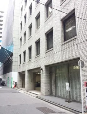 ヒューリック銀座イーストビルの外観