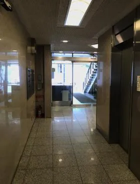 岩月ビルの外観