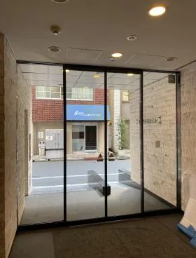 御成門小田急ビルの外観