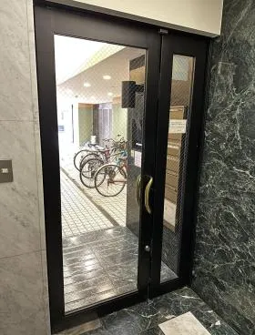 西新橋佐藤ビルの外観