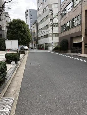 新川Cビルの外観