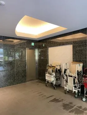 プライムアーバン新川(旧:アーバンステージ新川ビルの外観