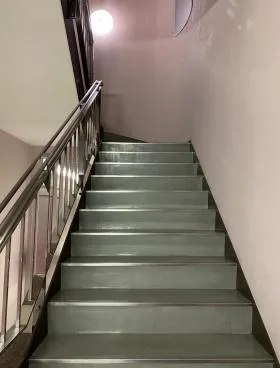 いちご新川ビルの外観