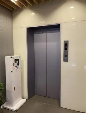 虎ノ門宝寿会館の外観