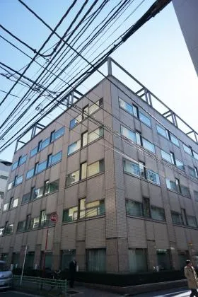 テレーノス新富町ビルの外観