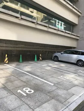新阪和ビルの外観