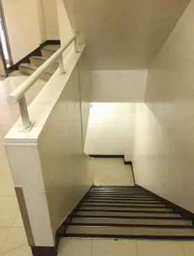 築地会館の外観