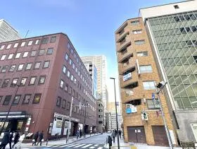 虎ノ門ラポートビルの外観