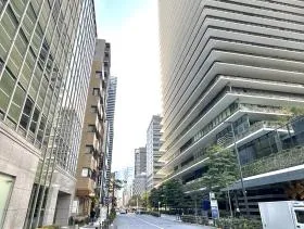 虎ノ門ラポートビルの外観