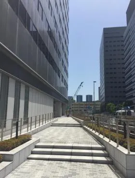 浜離宮建設プラザビルの外観