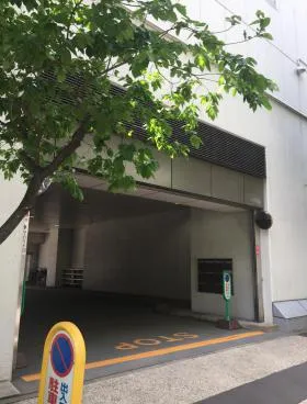 浜離宮建設プラザビルの外観