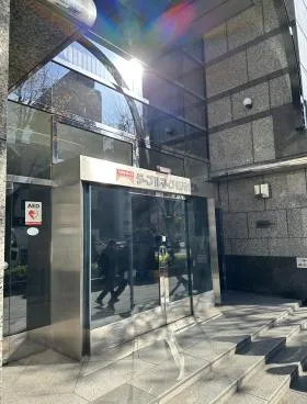 テーブルマーク築地(旧カトキチ築地)ビルの外観