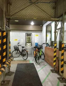 JACOWA東日本橋ビルの外観