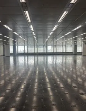 日本生命丸の内ビルの外観
