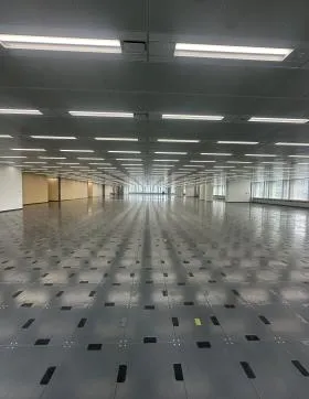 日本生命丸の内ビルの外観