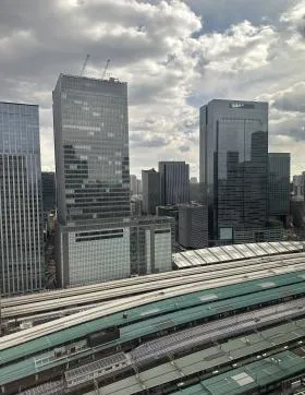 日本生命丸の内ビルの外観