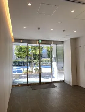 春日町ビル(旧:日本生命春日町ビル)の外観