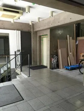 ST横山町ビルの外観