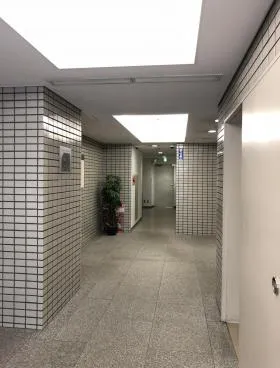 明治安田生命江戸橋ビルの外観