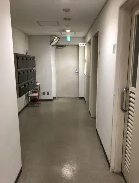 明治安田生命江戸橋ビルの外観