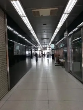 新虎ノ門実業会館(新館)の外観