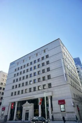 川崎定徳日本橋本社ビルの外観