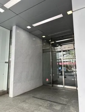 日本橋さくら通りビルの外観