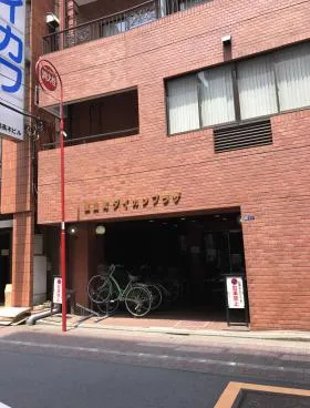横山町ダイカンプラザの外観