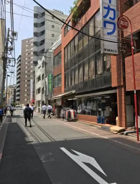 横山町ダイカンプラザの外観