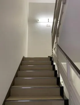 蛎殻町Fビルの外観